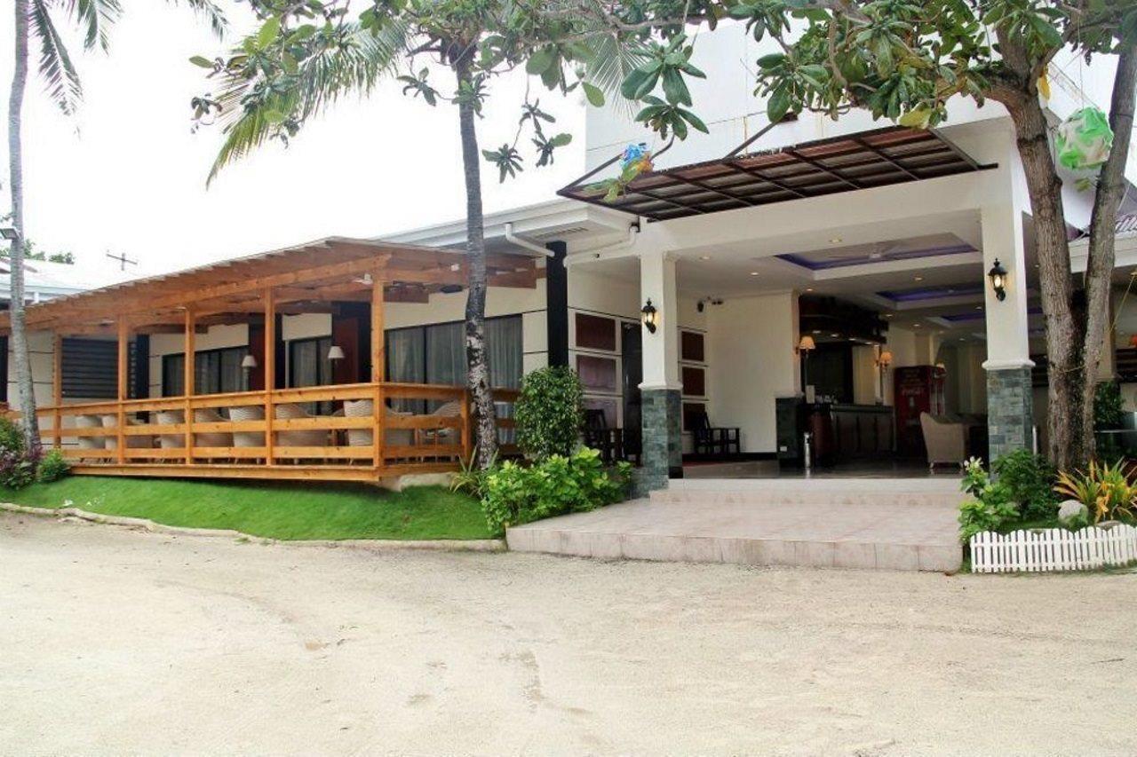 Bluefins Resort Lapu-Lapu City Exterior photo